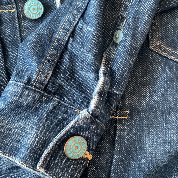 Levi’s Redloop Indigo Wash Jean Jacket Pleated Front Aqua Washed Buttons Size M - Picture 7 of 11